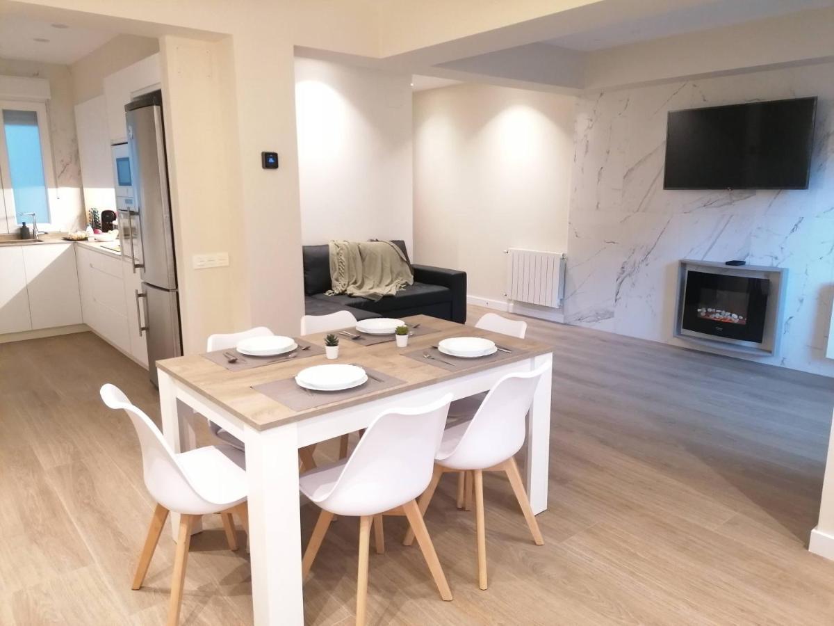 Apartamento Calma Apartment Logrono Luaran gambar